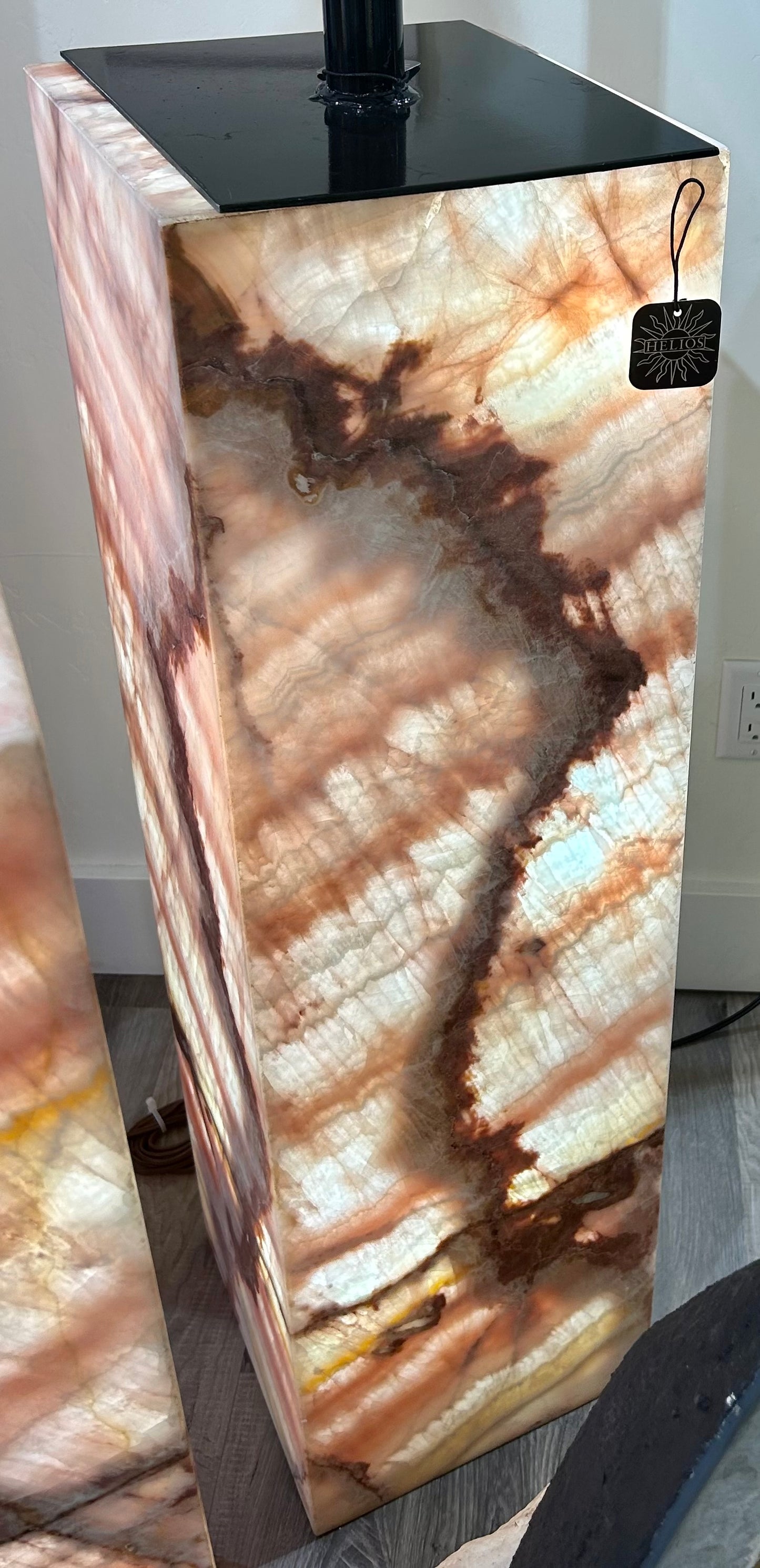 Rose Onyx Column