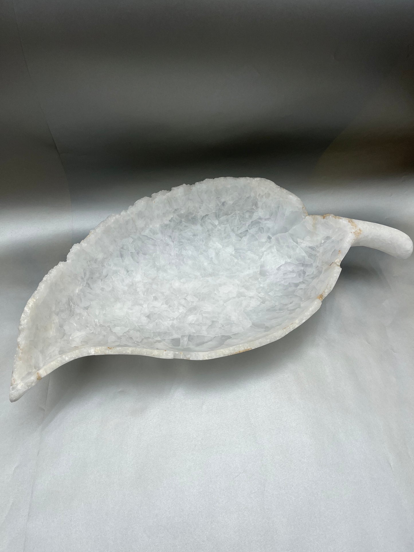 Ice Onyx Leaf Bowl