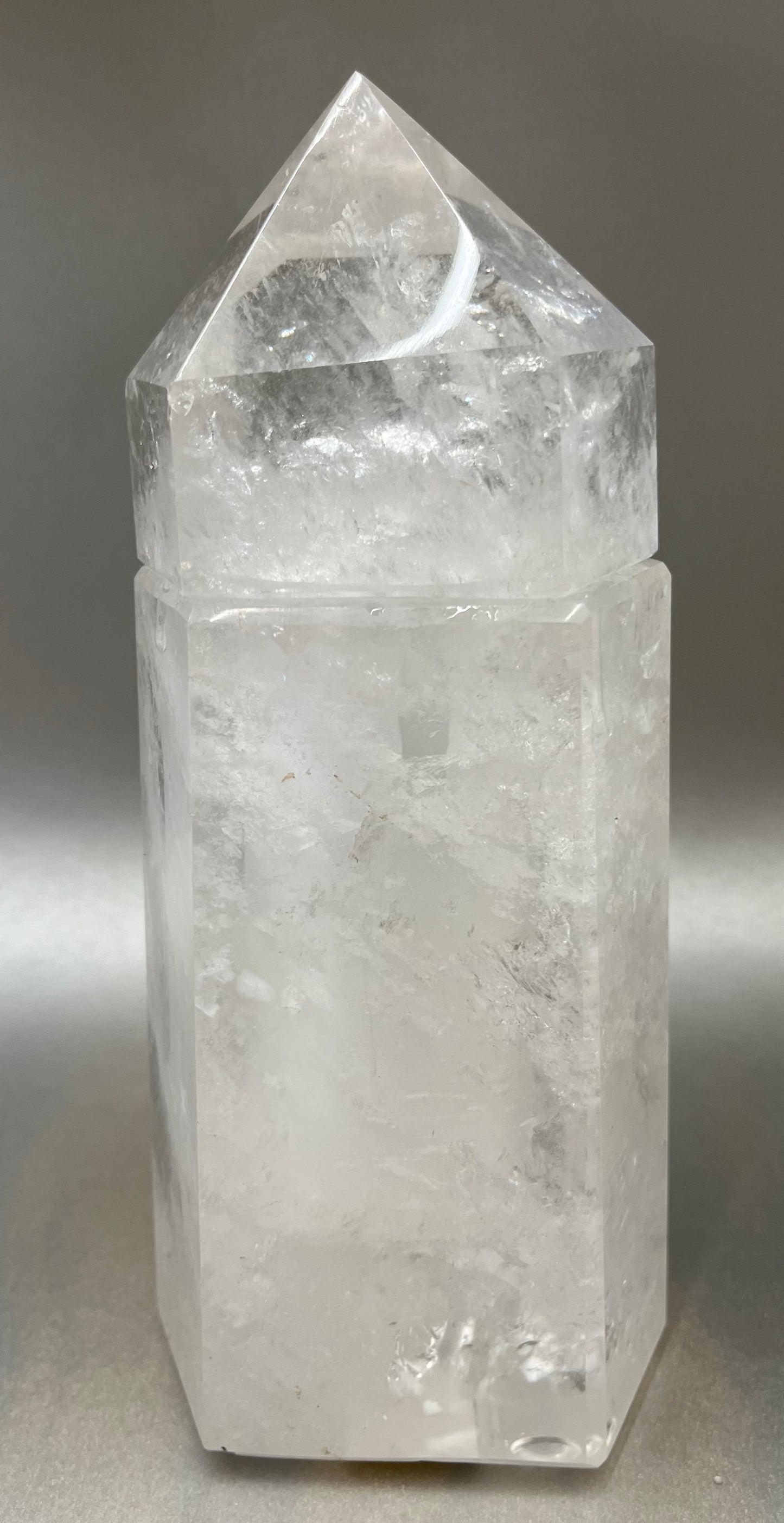 Quartz Obelisk Container